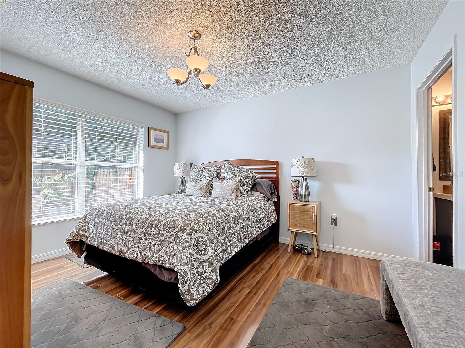 505 LAKESHORE DR, EUSTIS, FL, 32726