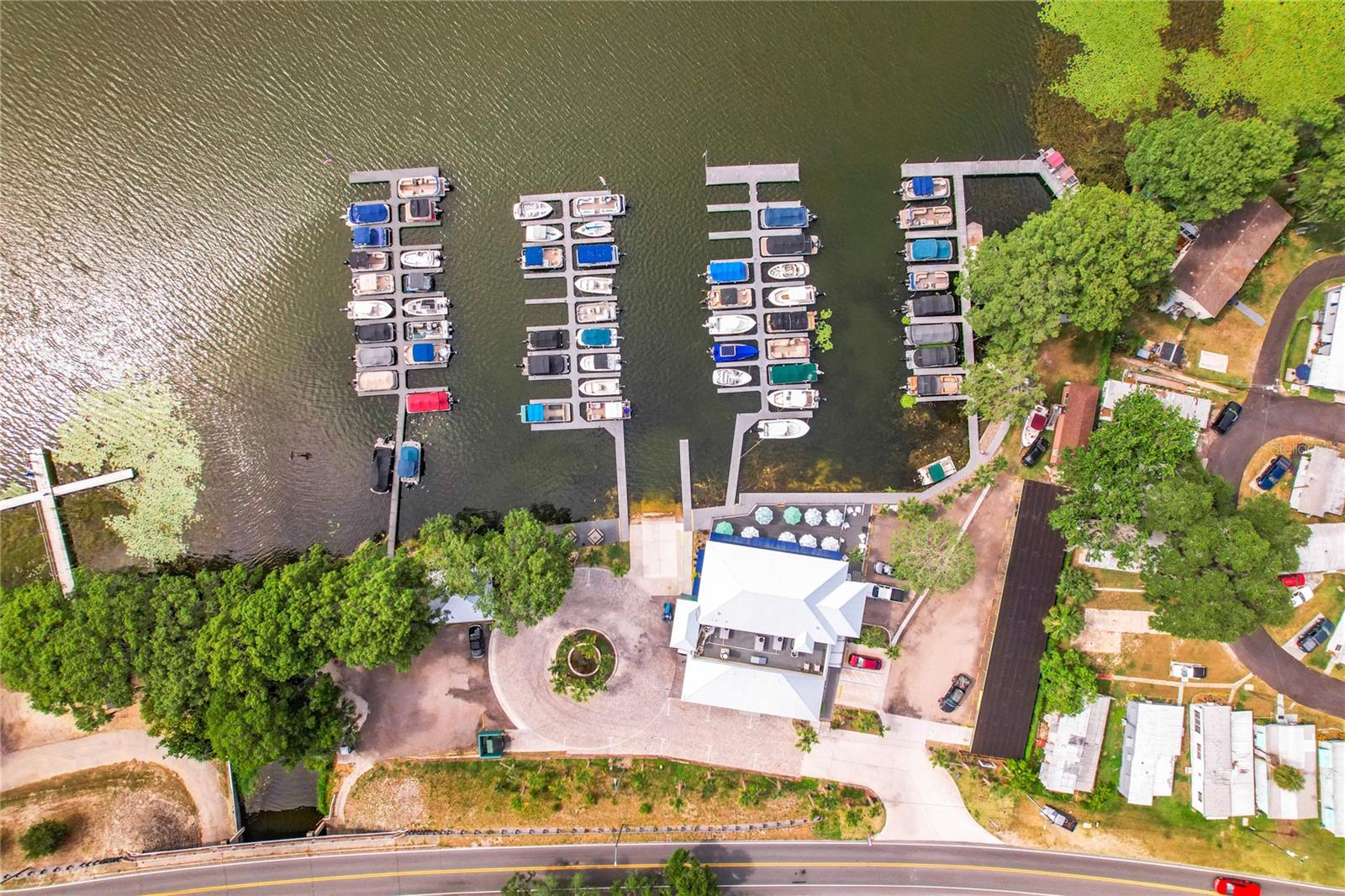 505 LAKESHORE DR, EUSTIS, FL, 32726