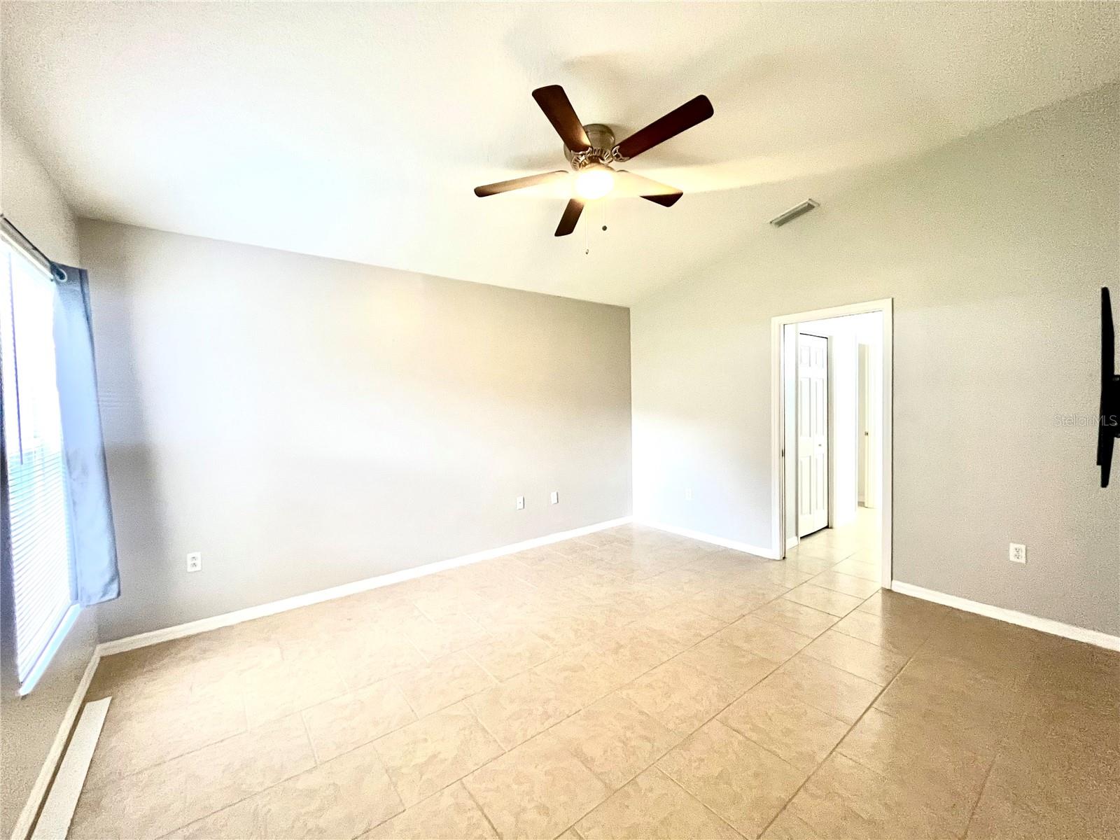 18080 ARBOR CREST DR, TAMPA, FL, 33647