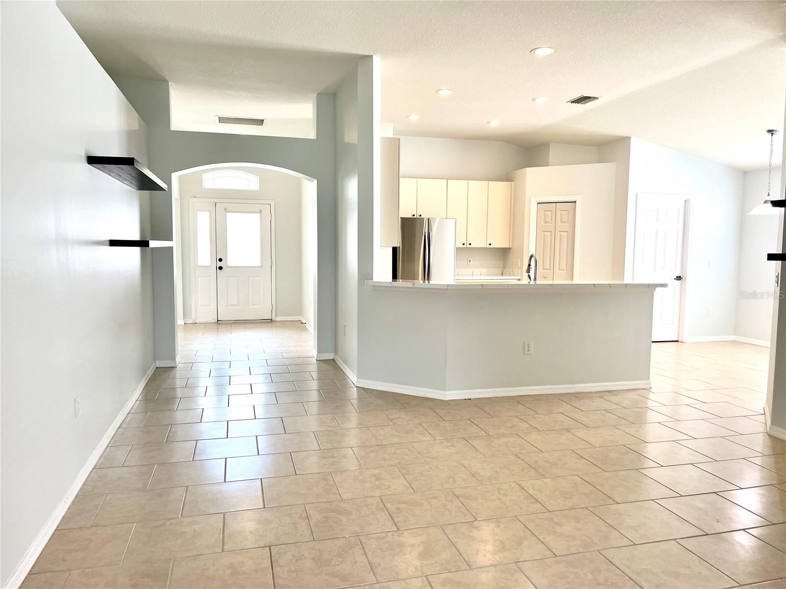 18080 ARBOR CREST DR, TAMPA, FL, 33647