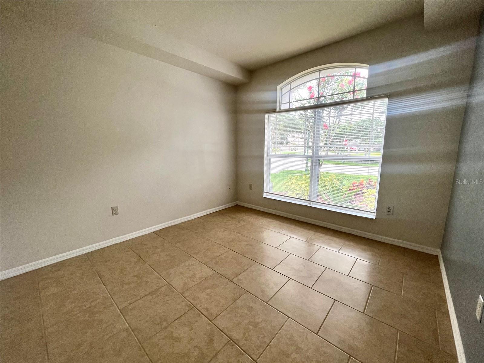 18080 ARBOR CREST DR, TAMPA, FL, 33647
