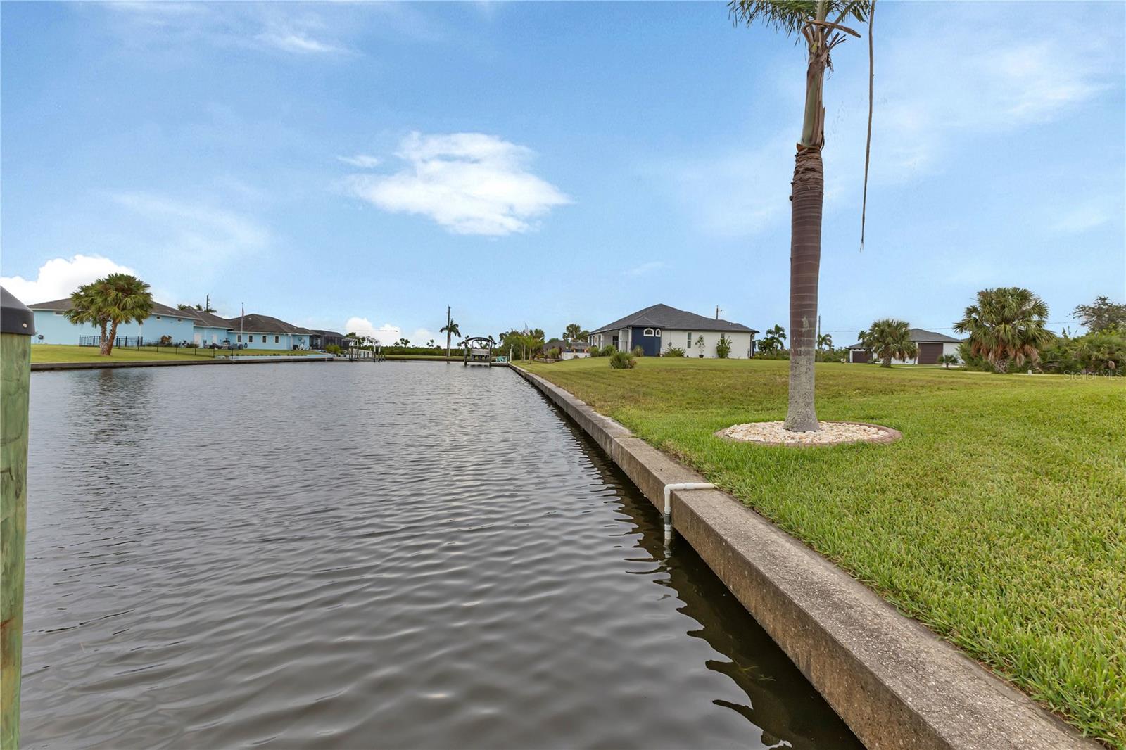 15426 SEAFOAM CIR, PORT CHARLOTTE, FL, 33981