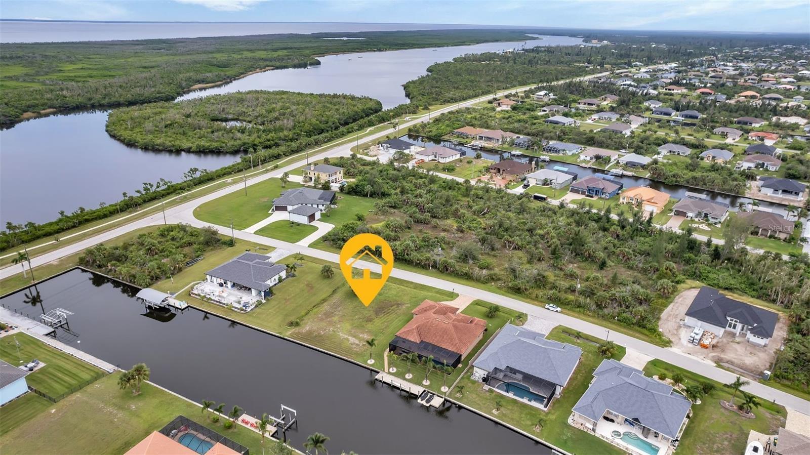 15426 SEAFOAM CIR, PORT CHARLOTTE, FL, 33981