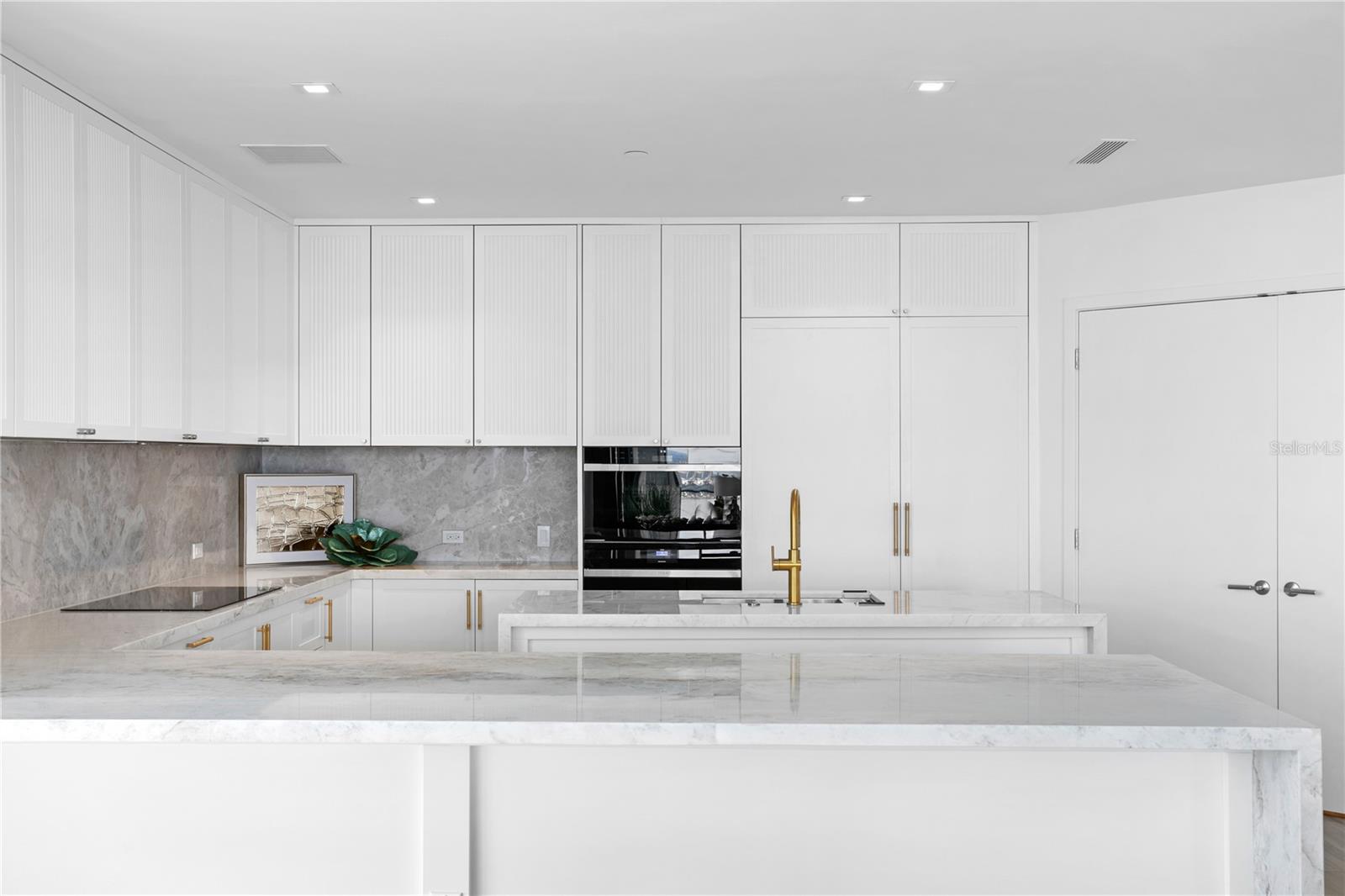 T3551725 Property Photo