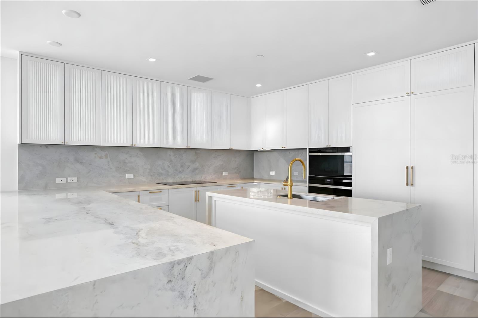 T3551725 Property Photo