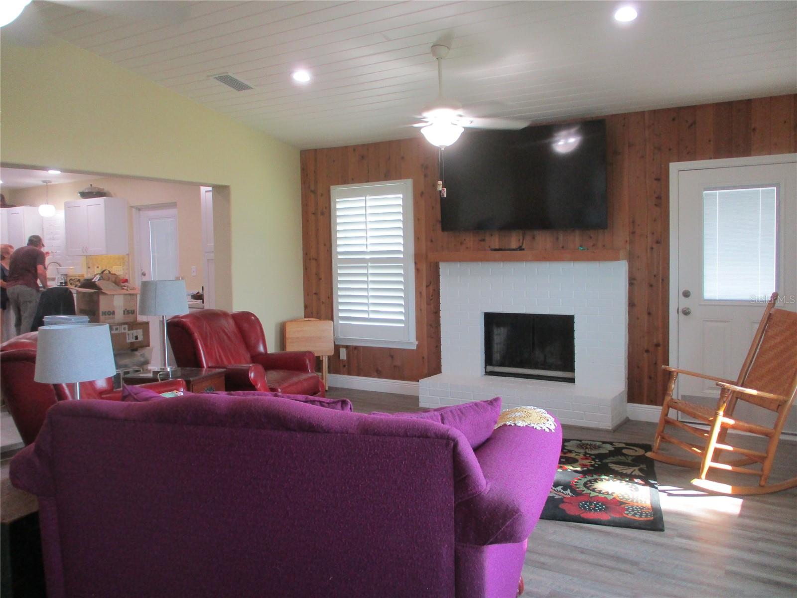 10742 W BEACH PKWY, LAKE WALES, FL, 33898