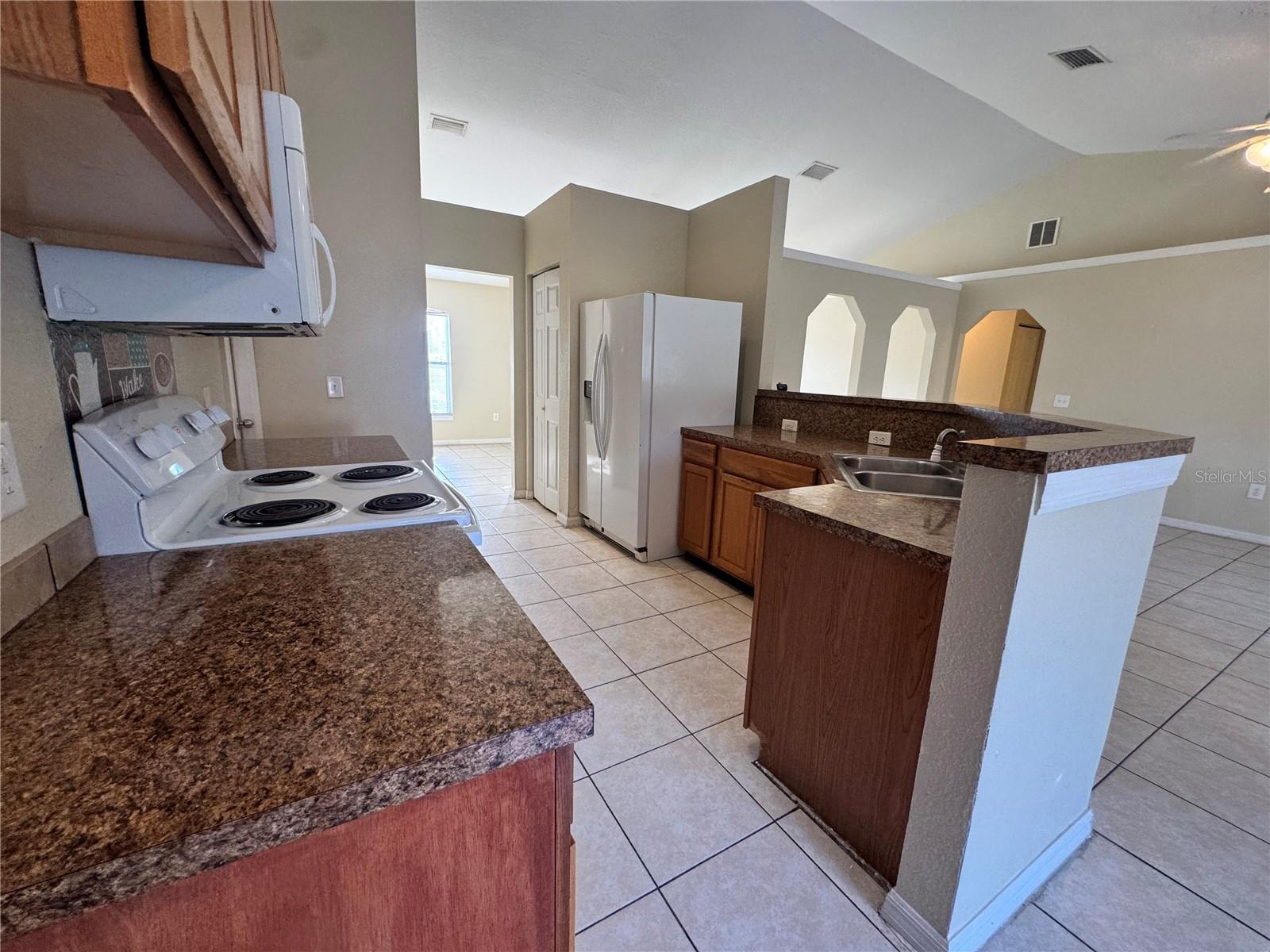390 COLONADE CT, KISSIMMEE, FL, 34758