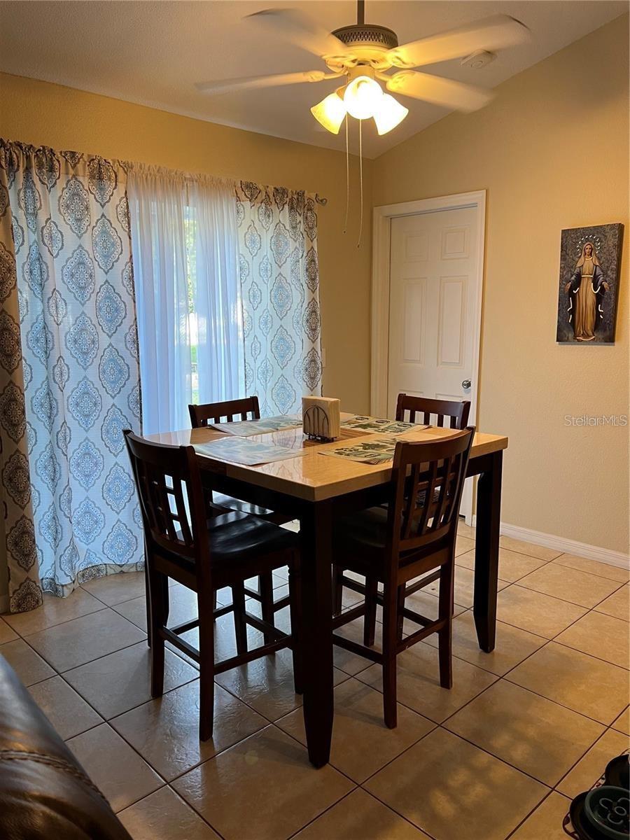 390 COLONADE CT, KISSIMMEE, FL, 34758