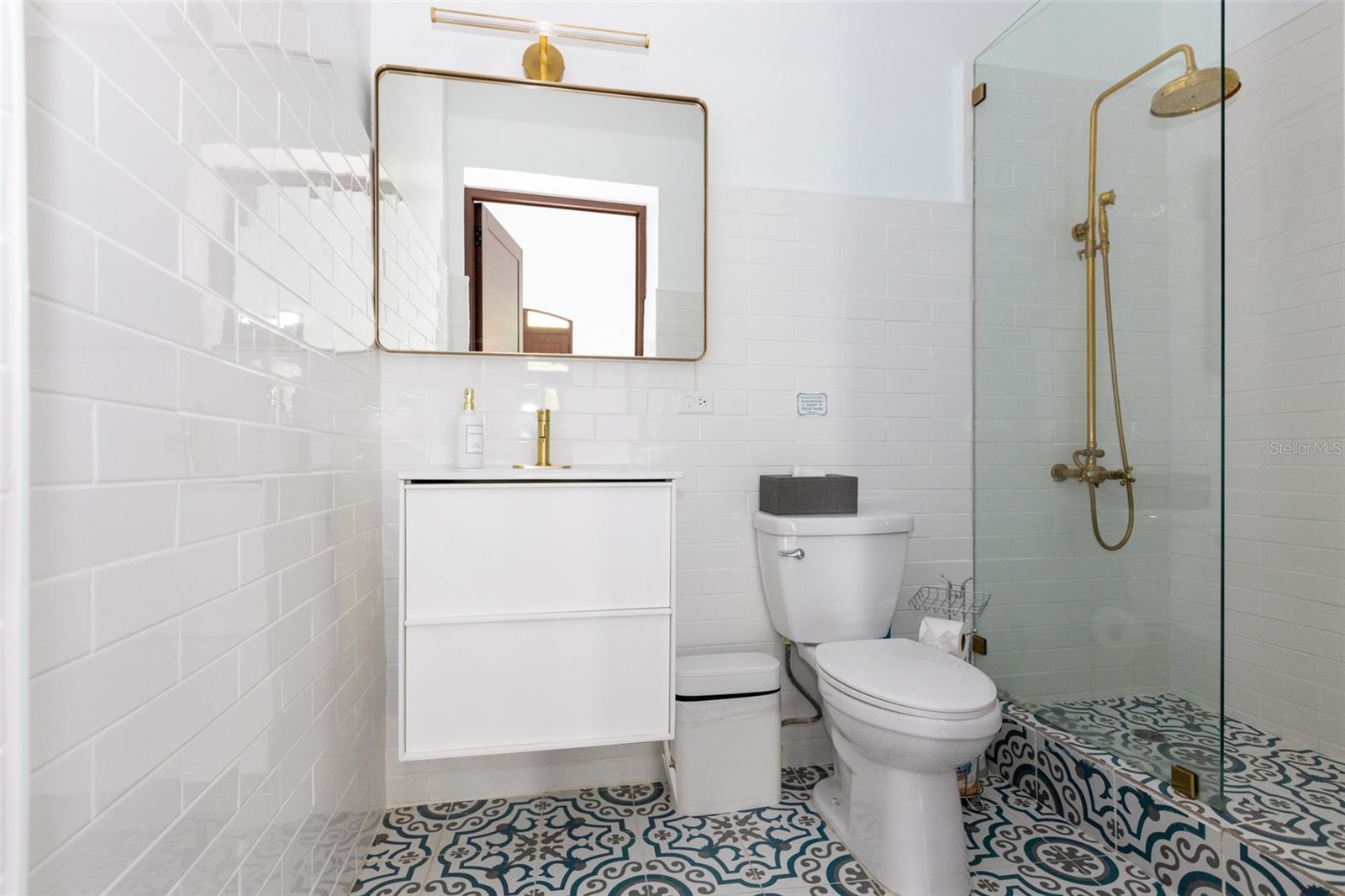 PR9108453 Property Photo