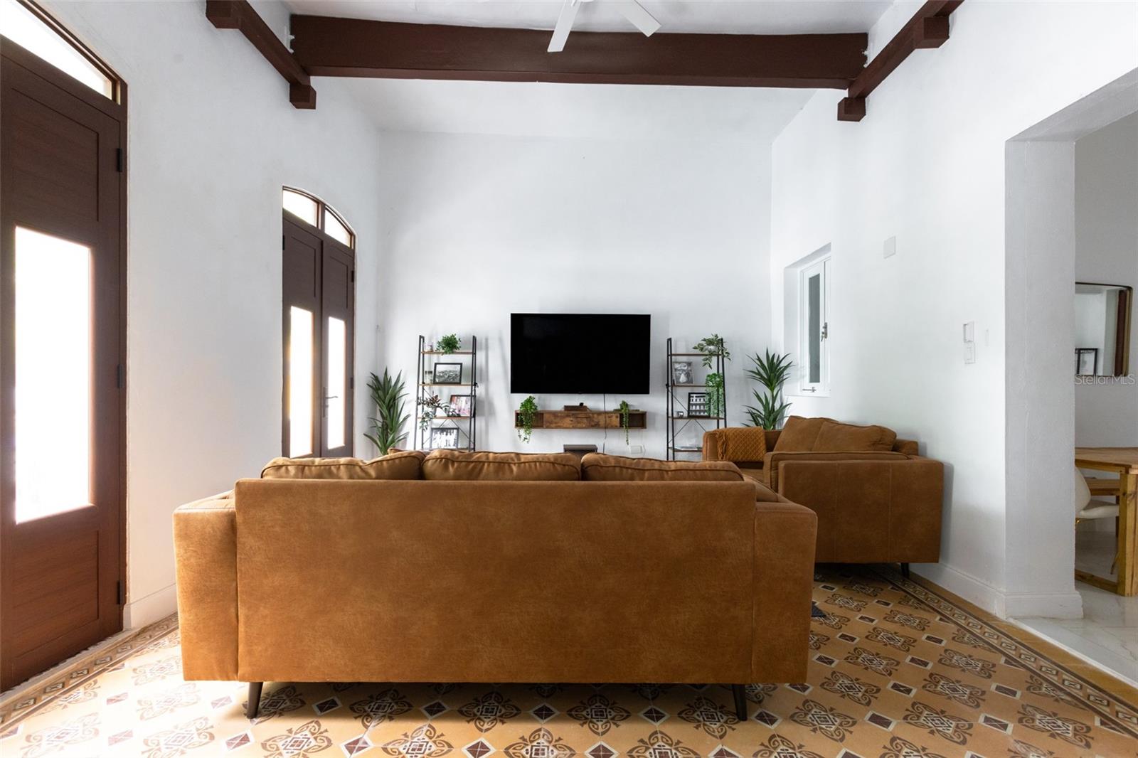 PR9108453 Property Photo