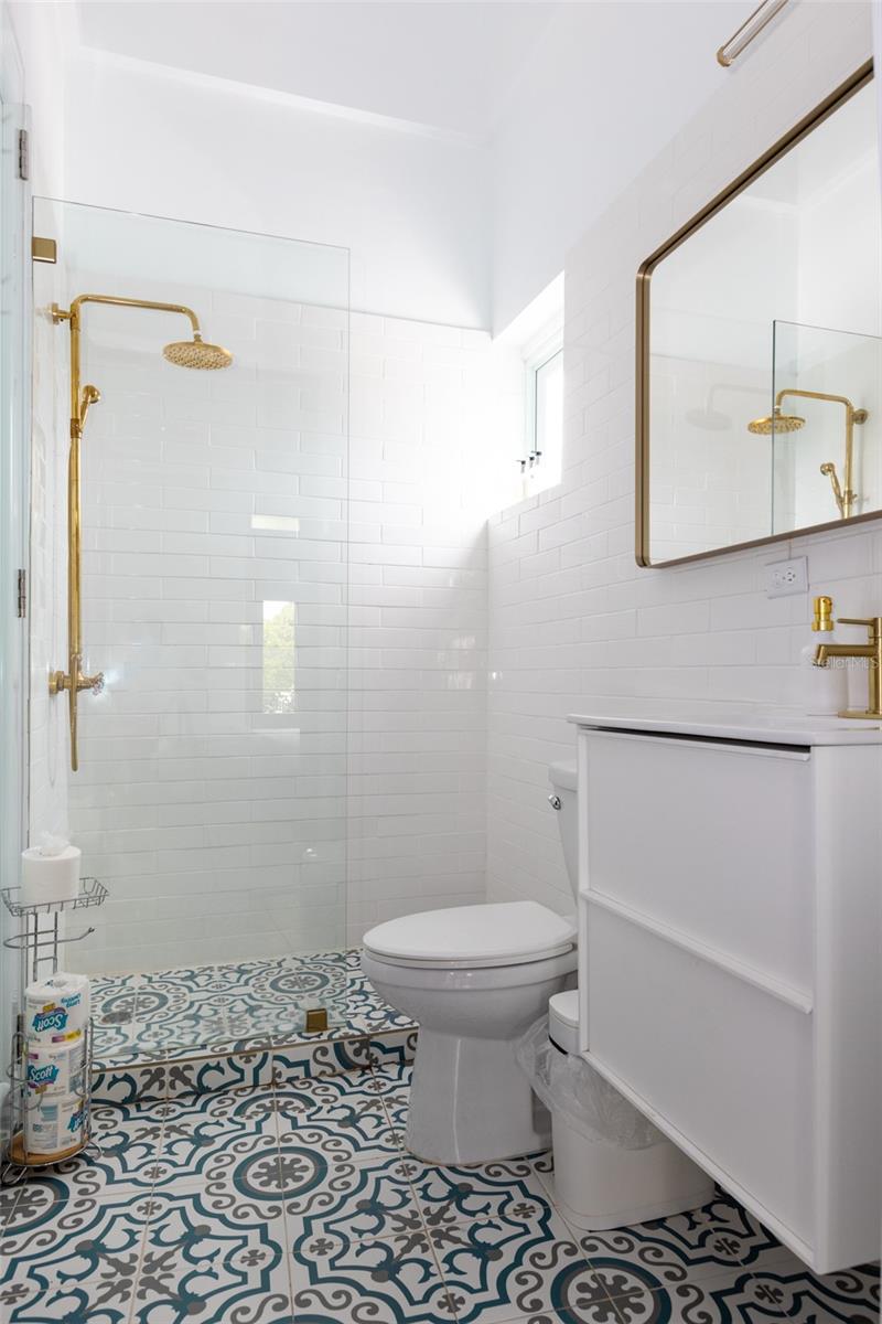 PR9108453 Property Photo