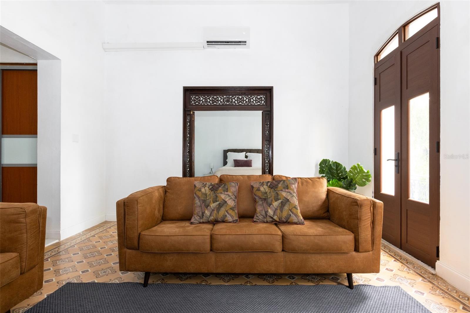 PR9108453 Property Photo