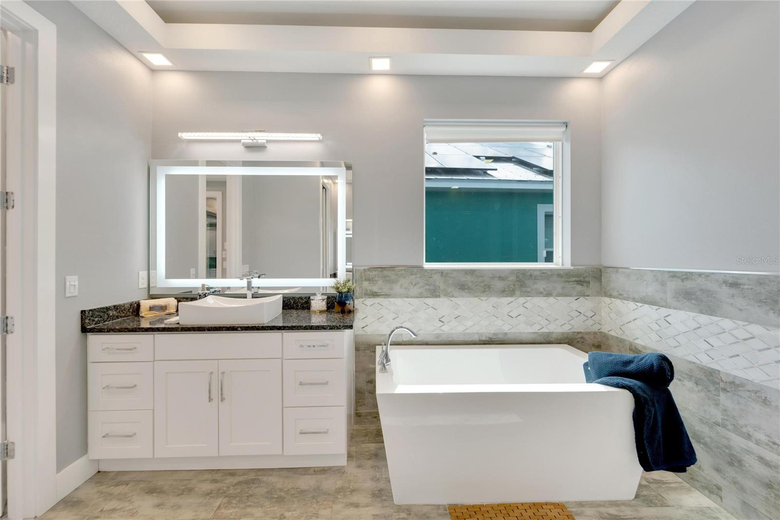 567 BIMINI BAY BLVD, APOLLO BEACH, FL, 33572