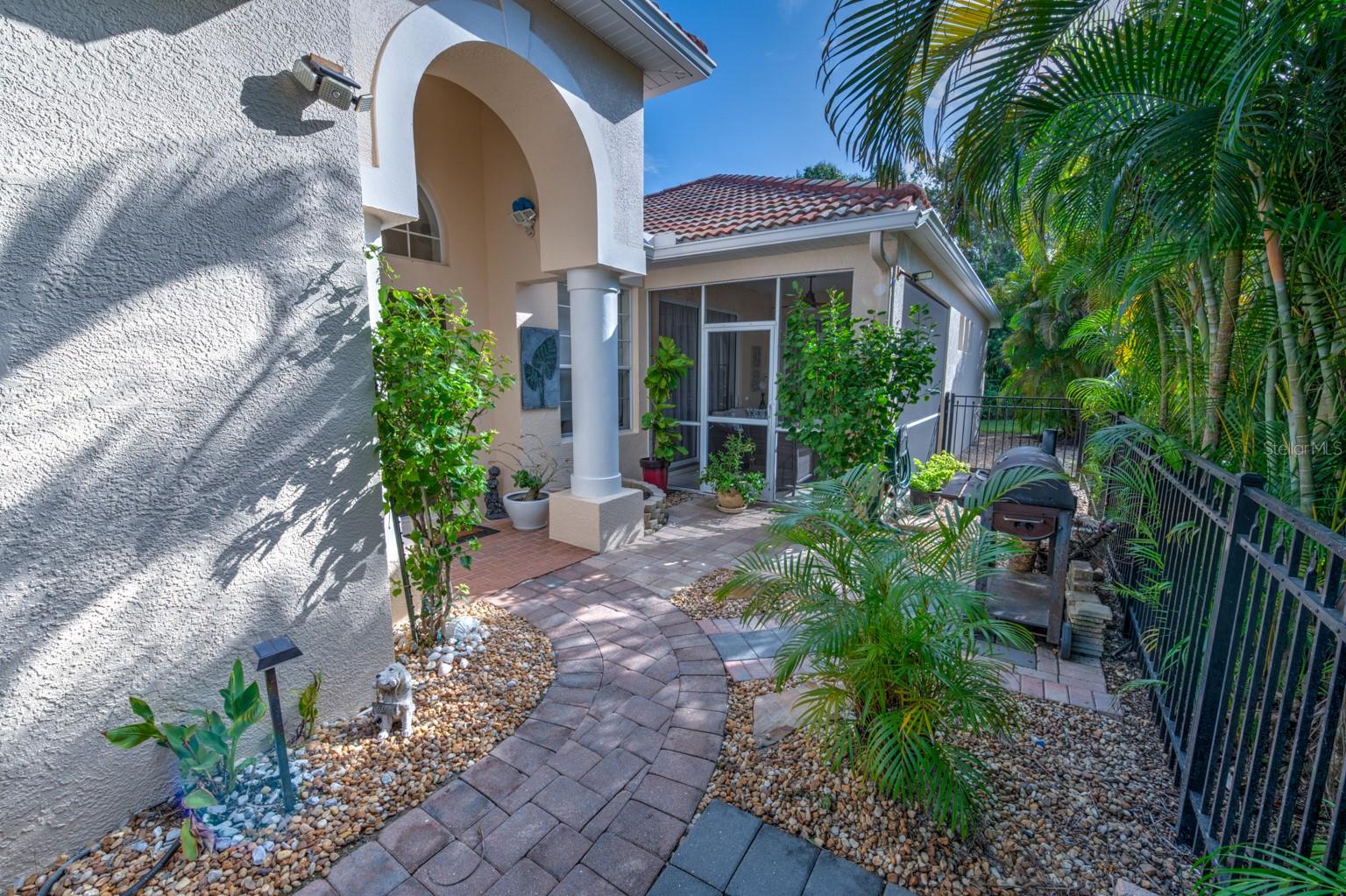 7823 33RD ST E #20, SARASOTA, FL, 34243
