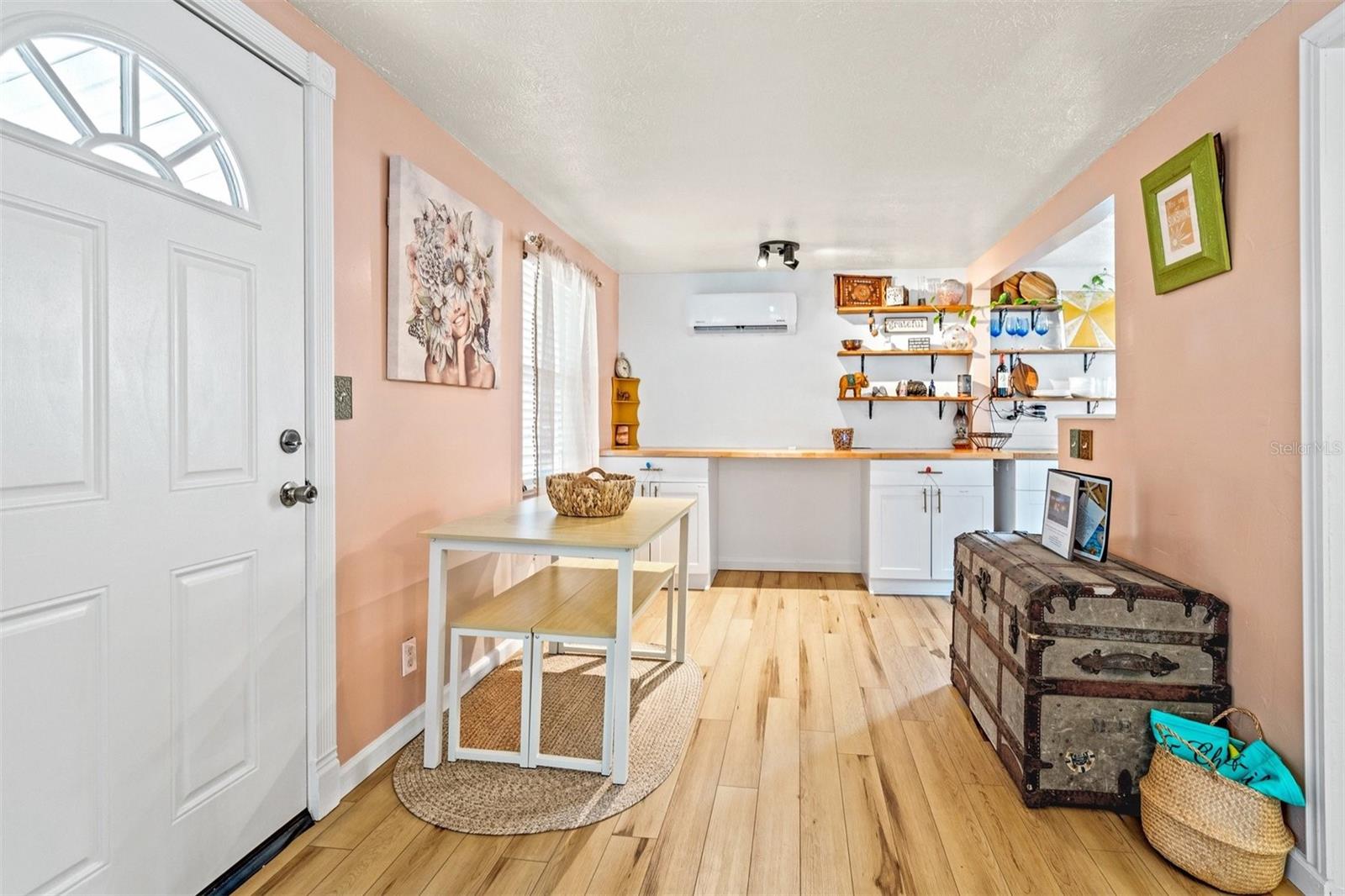 814 ANDERSON RD, NOKOMIS, FL, 34275