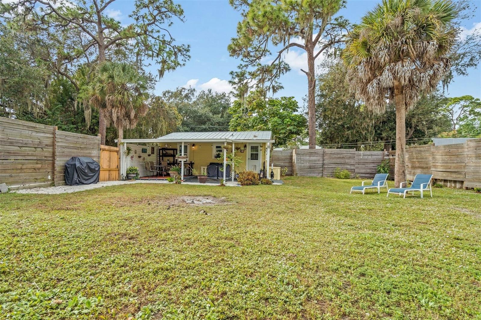 814 ANDERSON RD, NOKOMIS, FL, 34275