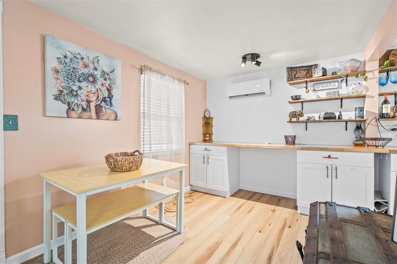 814 ANDERSON RD, NOKOMIS, FL, 34275