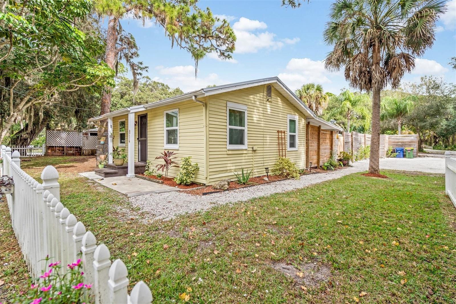 814 ANDERSON RD, NOKOMIS, FL, 34275