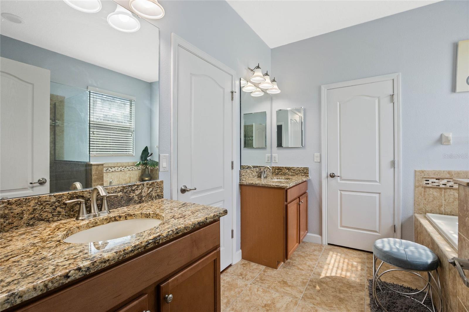 6115 SUNSET ISLE DR, WINTER GARDEN, FL, 34787
