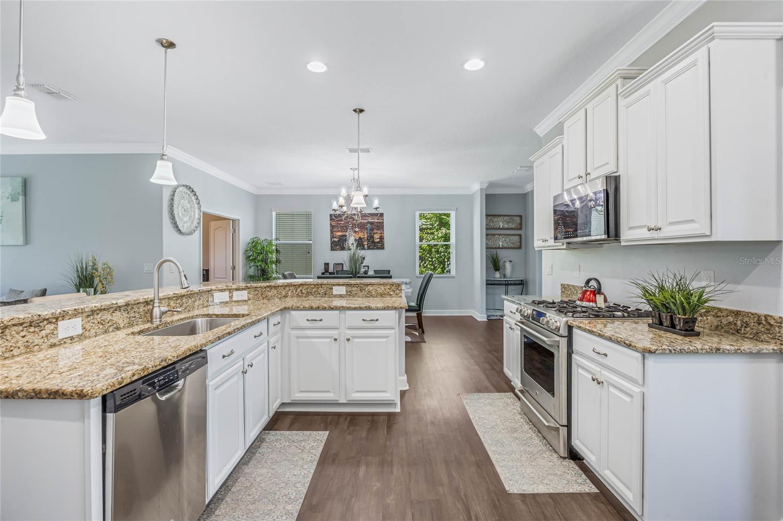 6115 SUNSET ISLE DR, WINTER GARDEN, FL, 34787