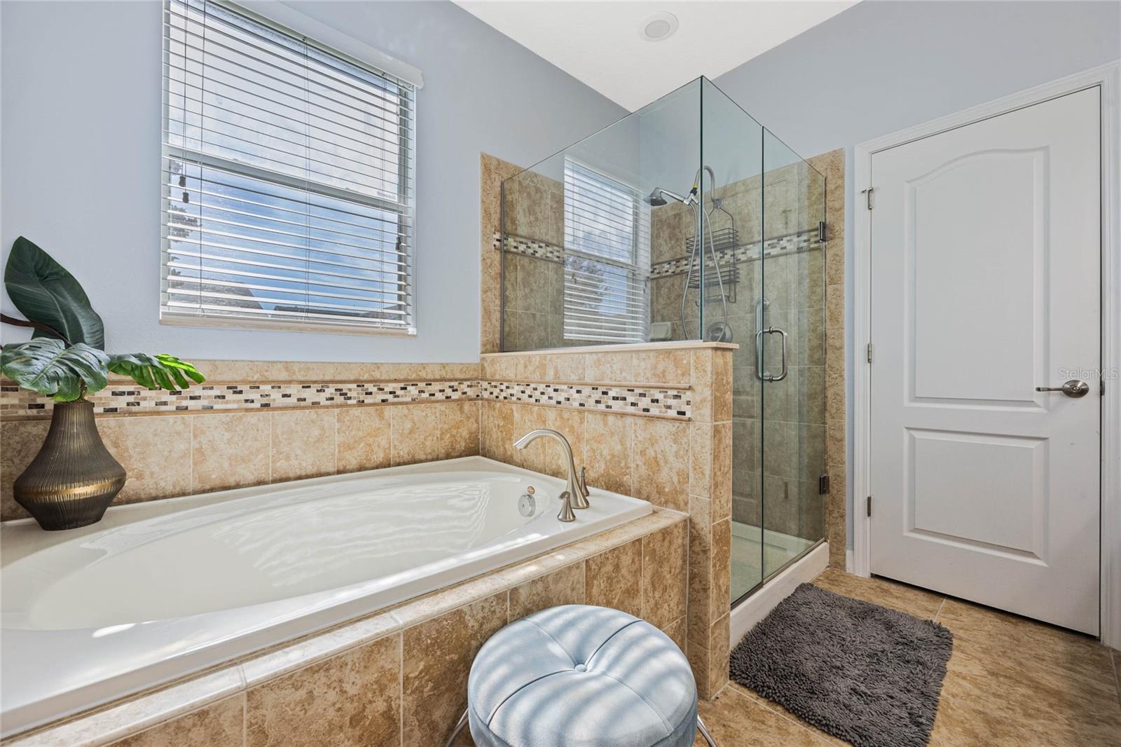 6115 SUNSET ISLE DR, WINTER GARDEN, FL, 34787