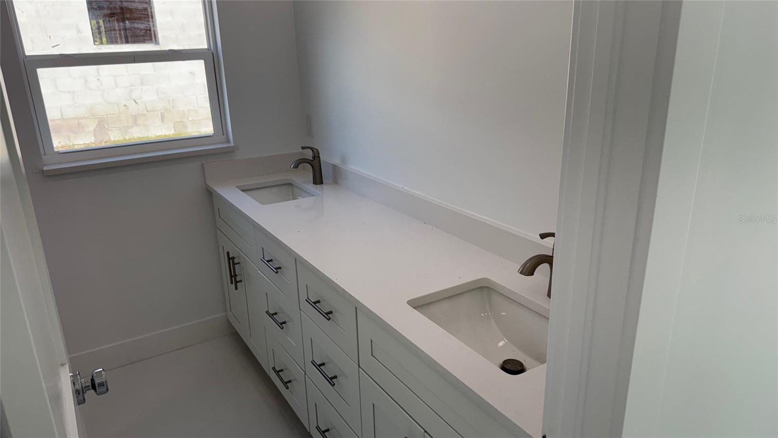 82 KENLY ST, PORT CHARLOTTE, FL, 33954