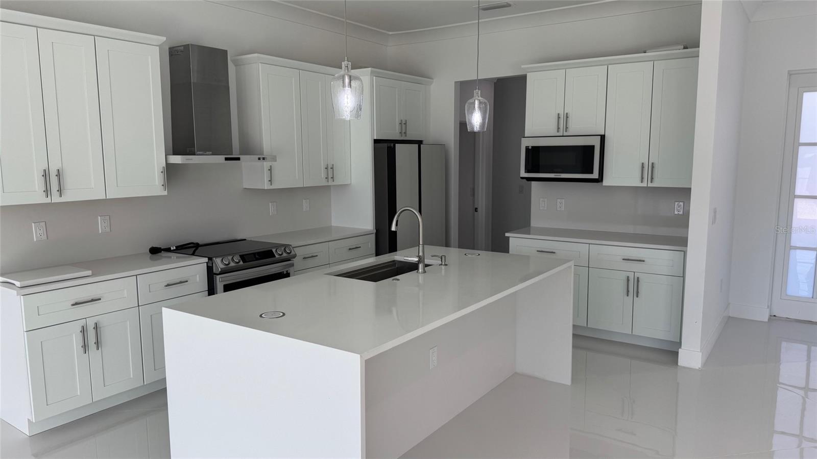 82 KENLY ST, PORT CHARLOTTE, FL, 33954