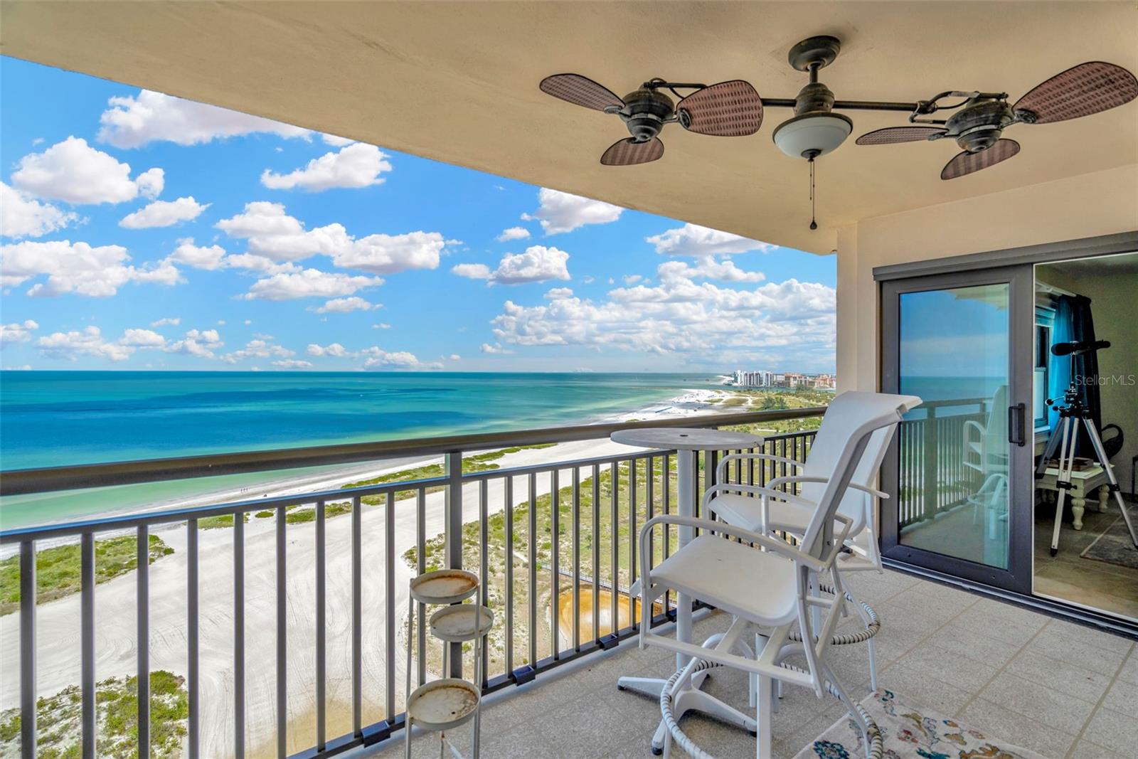 1270 GULF BLVD #2002, CLEARWATER BEACH, FL, 33767