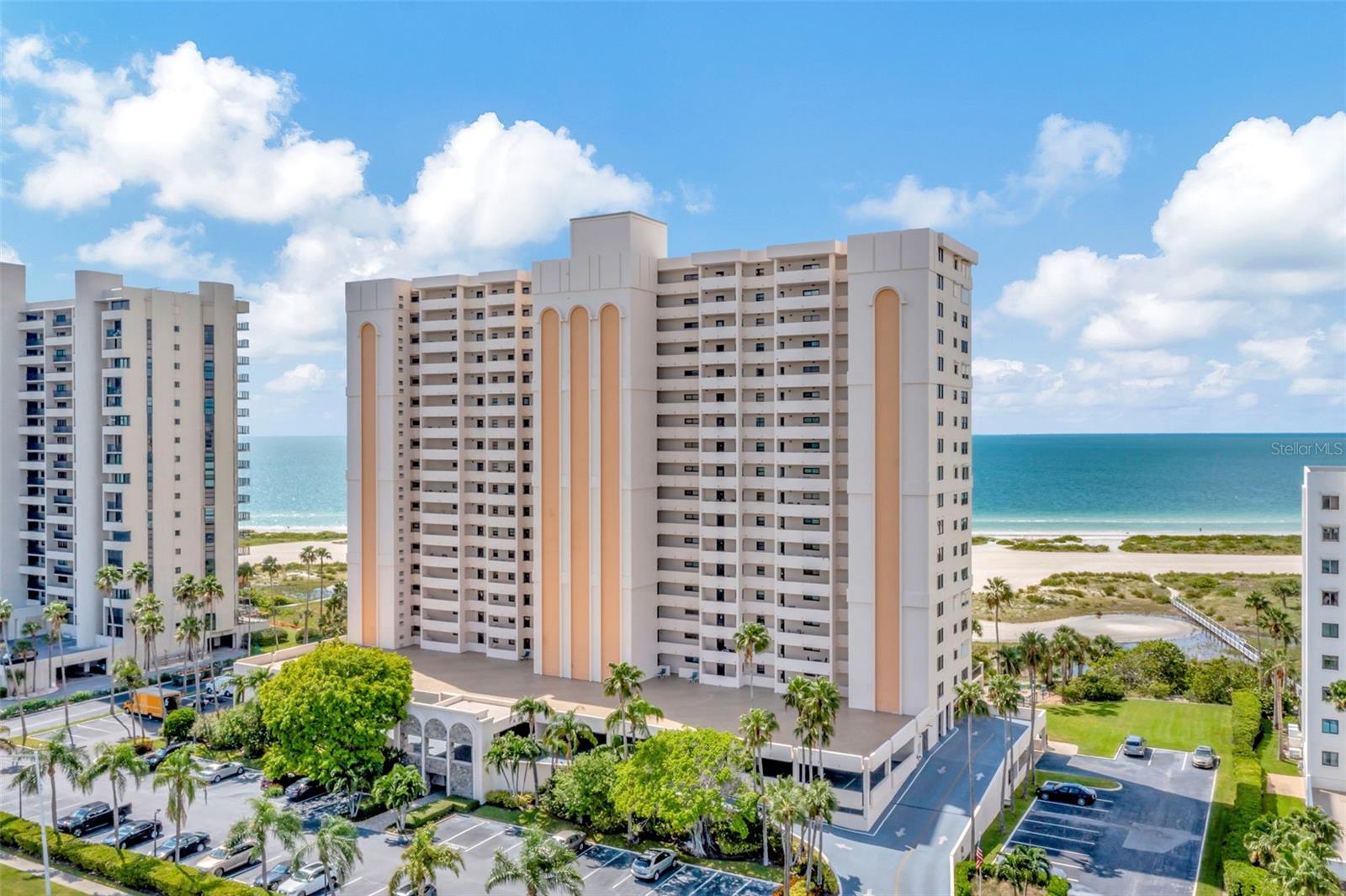 1270 GULF BLVD #2002, CLEARWATER BEACH, FL, 33767