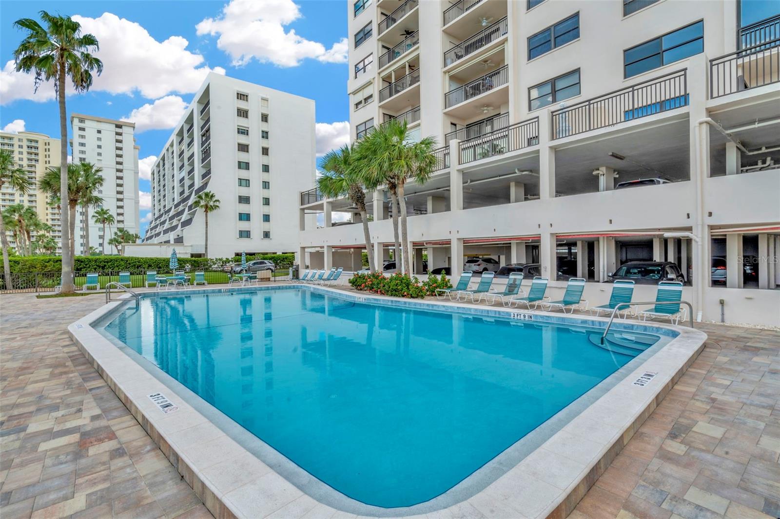 1270 GULF BLVD #2002, CLEARWATER BEACH, FL, 33767