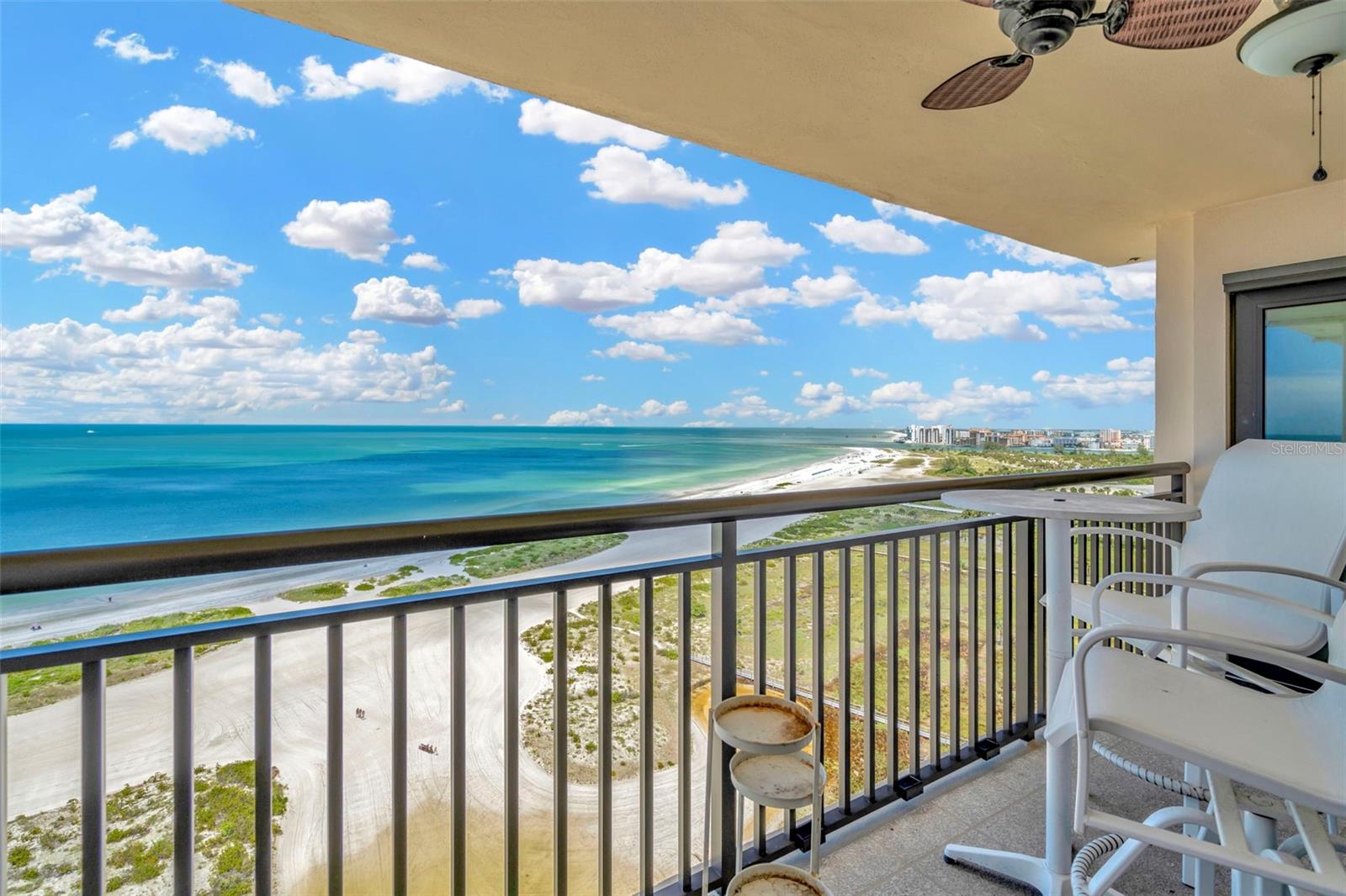 1270 GULF BLVD #2002, CLEARWATER BEACH, FL, 33767