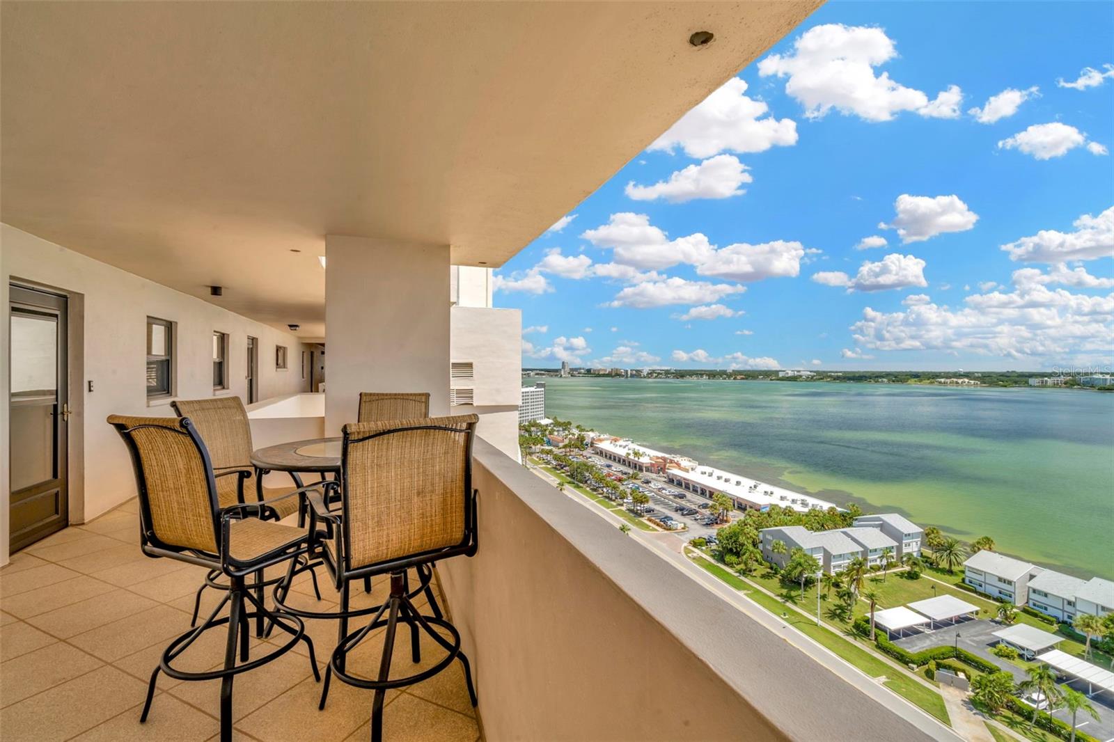 1270 GULF BLVD #2002, CLEARWATER BEACH, FL, 33767