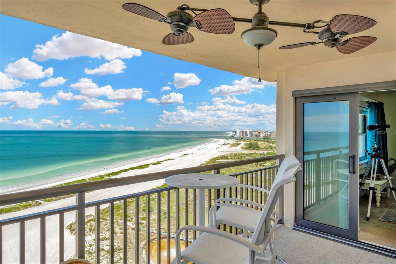 1270 GULF BLVD #2002, CLEARWATER BEACH, FL, 33767