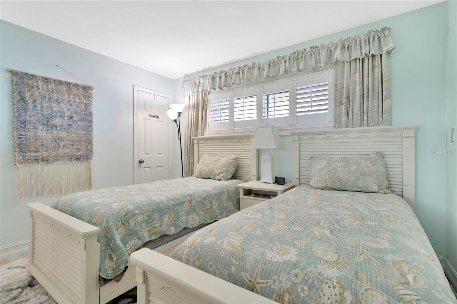 1270 GULF BLVD #2002, CLEARWATER BEACH, FL, 33767