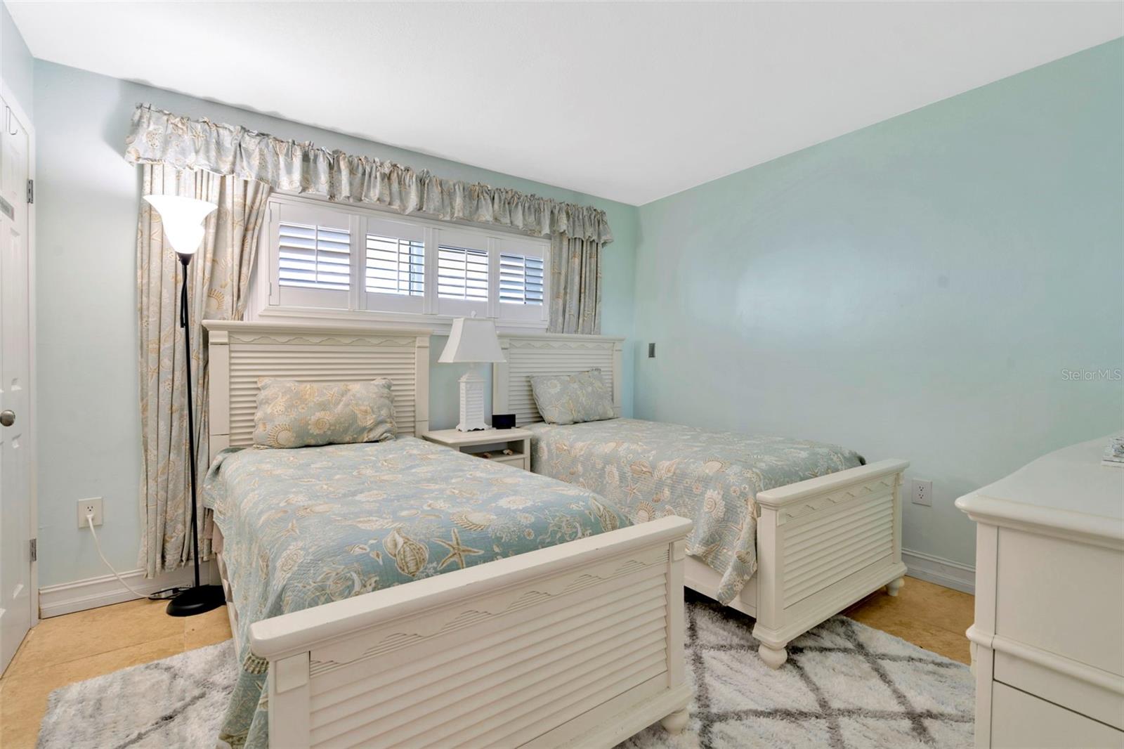 1270 GULF BLVD #2002, CLEARWATER BEACH, FL, 33767