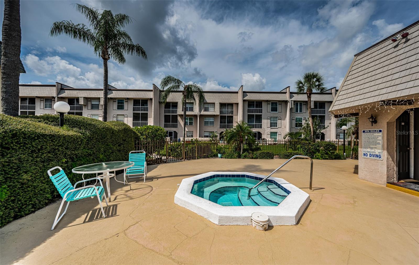8693 BARDMOOR BLVD #202B, SEMINOLE, FL, 33777