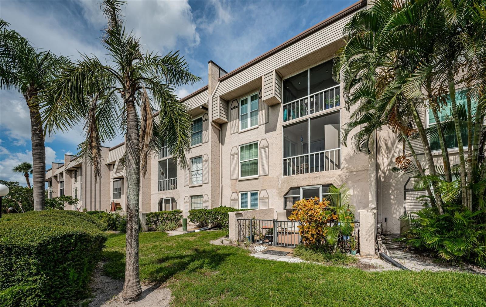 8693 BARDMOOR BLVD #202B, SEMINOLE, FL, 33777