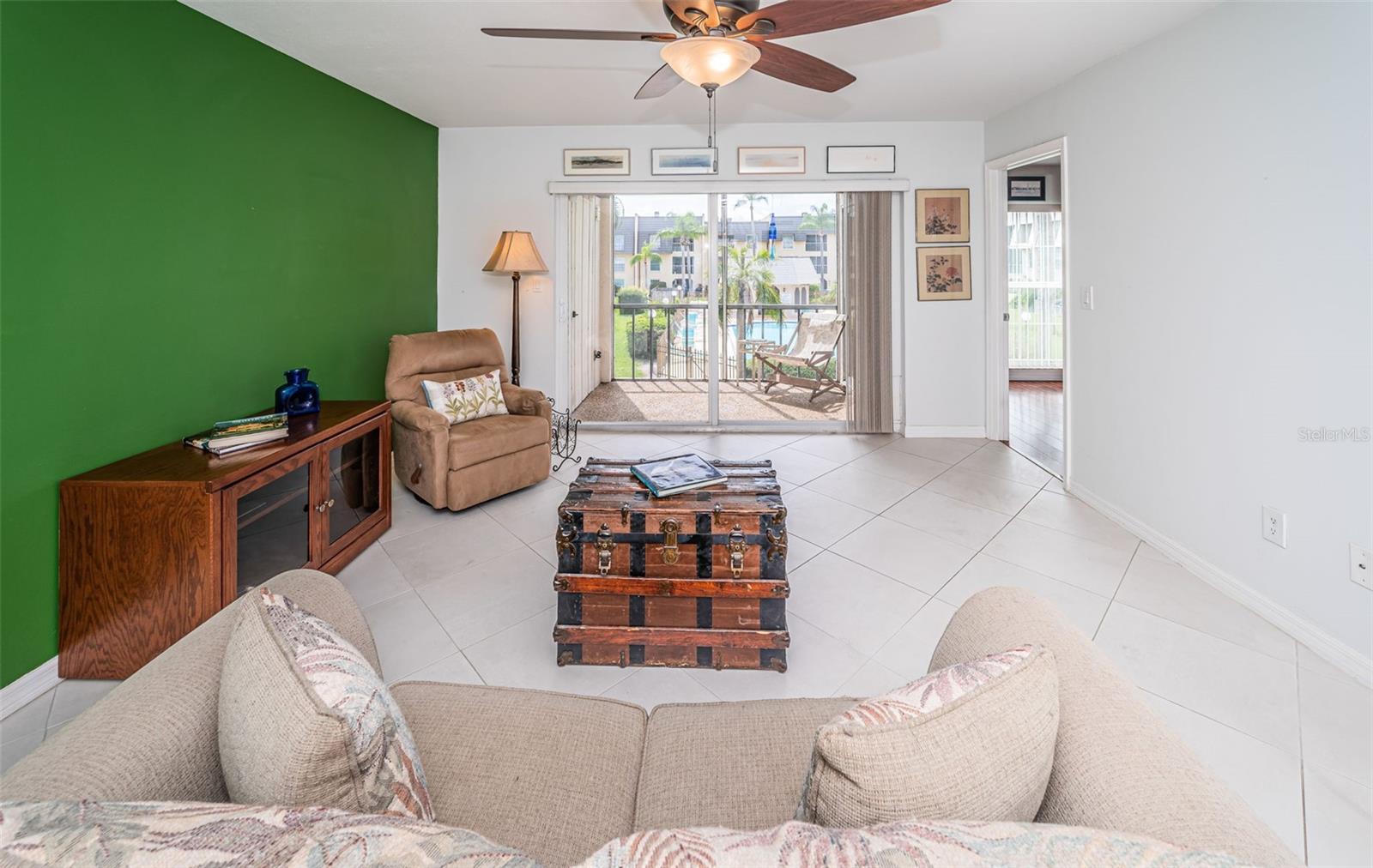 8693 BARDMOOR BLVD #202B, SEMINOLE, FL, 33777