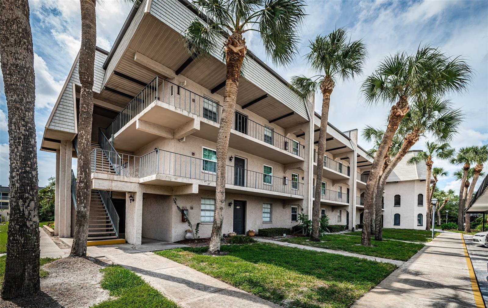 8693 BARDMOOR BLVD #202B, SEMINOLE, FL, 33777