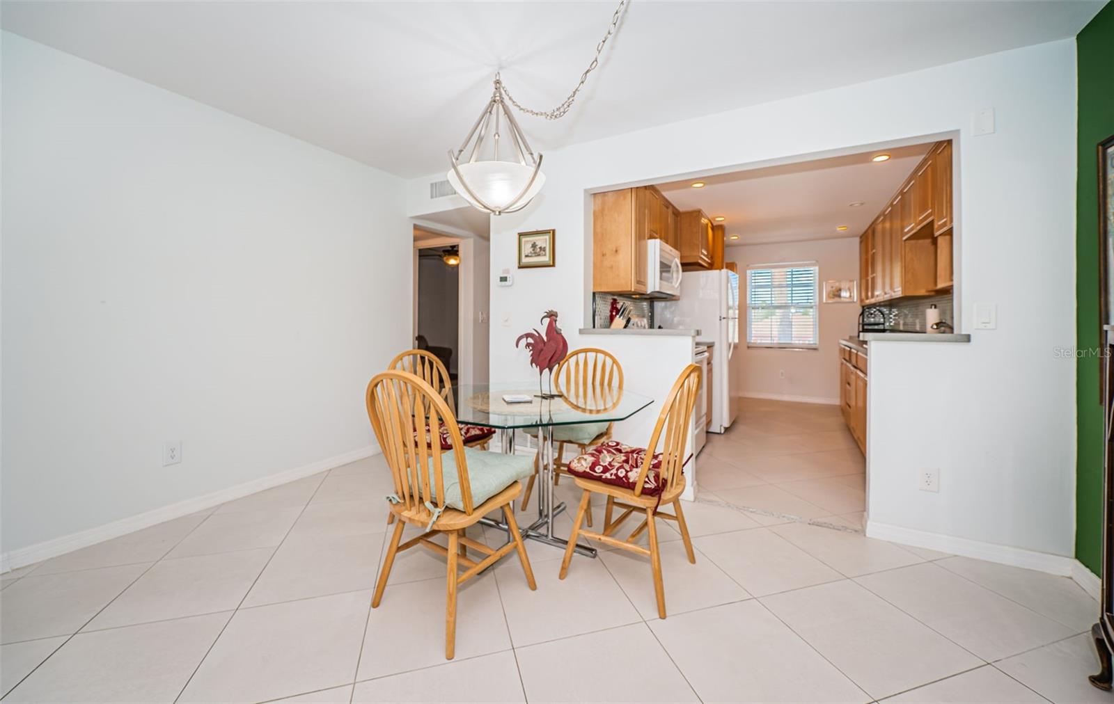8693 BARDMOOR BLVD #202B, SEMINOLE, FL, 33777