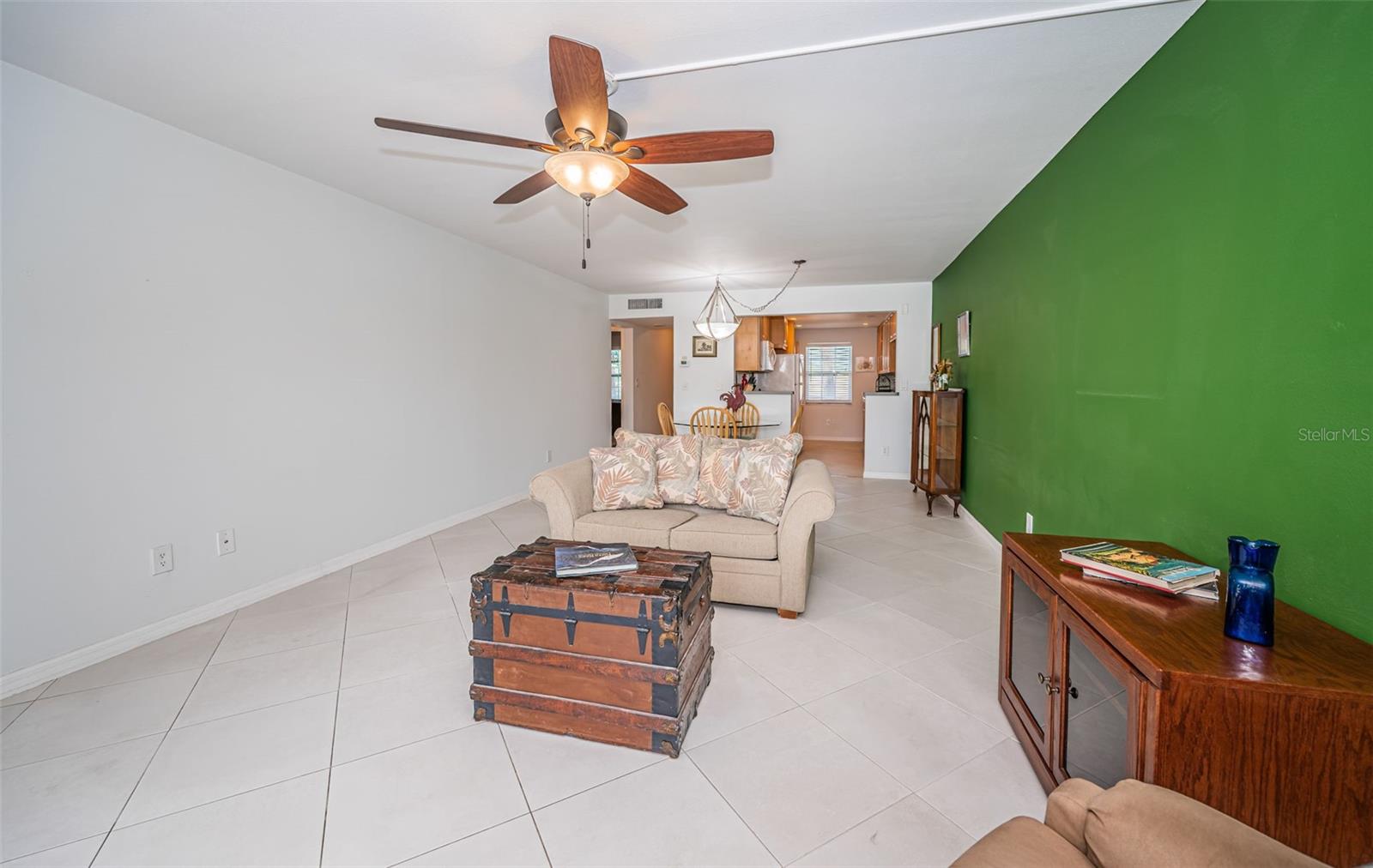 8693 BARDMOOR BLVD #202B, SEMINOLE, FL, 33777