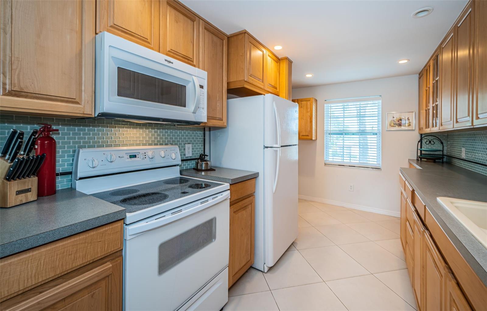 8693 BARDMOOR BLVD #202B, SEMINOLE, FL, 33777