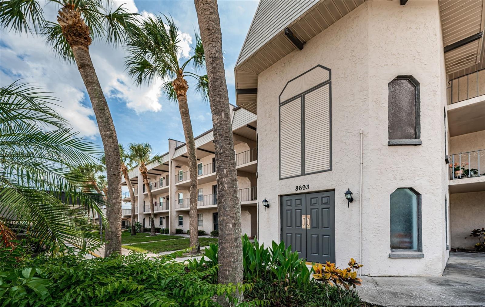 8693 BARDMOOR BLVD #202B, SEMINOLE, FL, 33777
