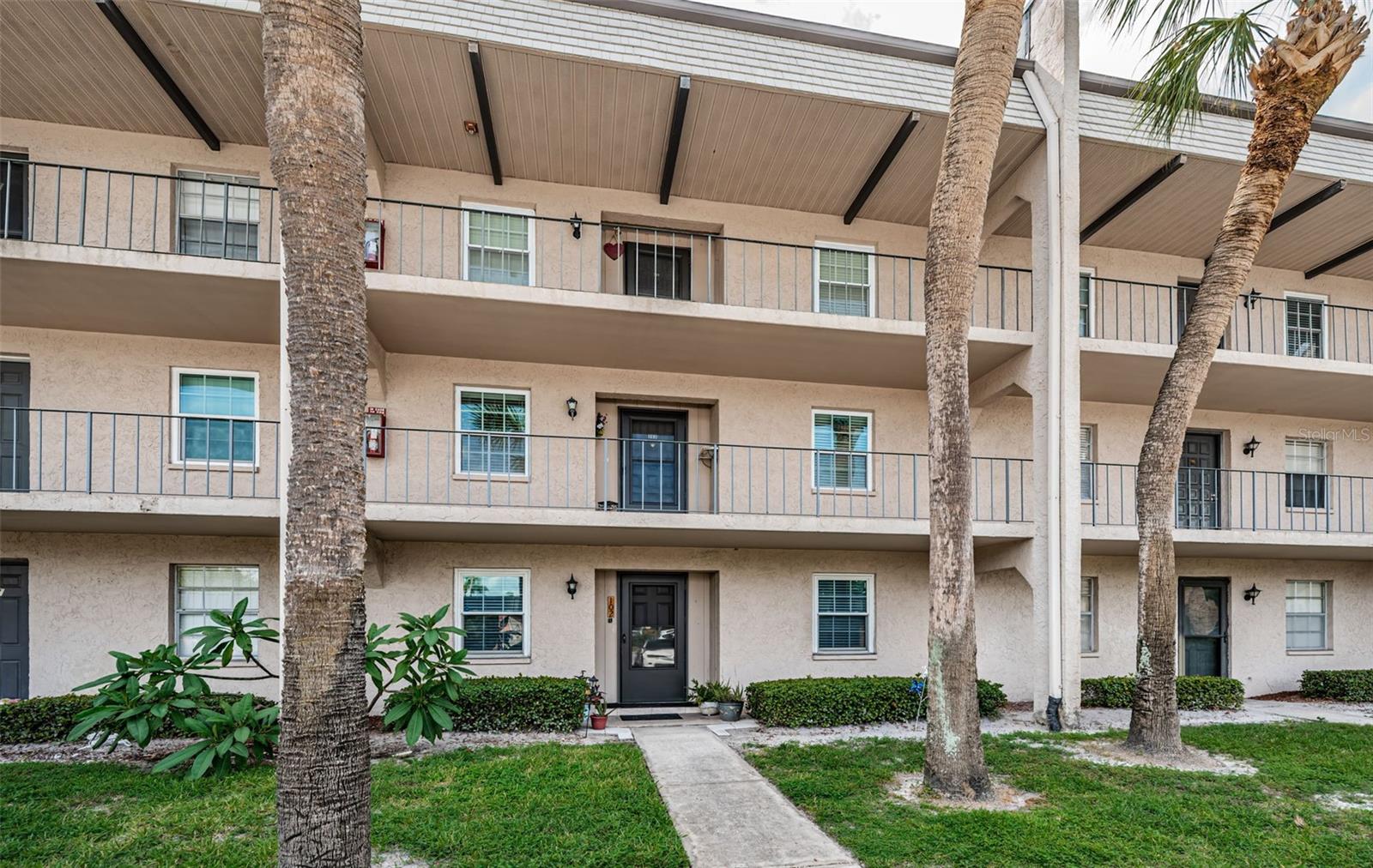 8693 BARDMOOR BLVD #202B, SEMINOLE, FL, 33777