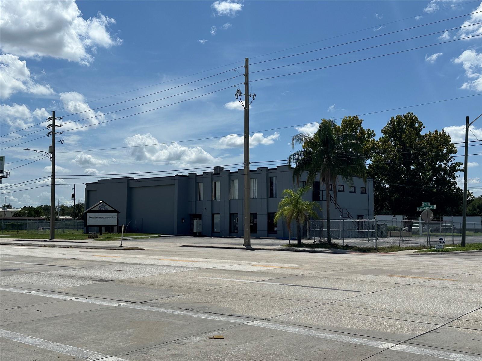 2300 S ORANGE BLOSSOM TRL, ORLANDO, FL, 32805