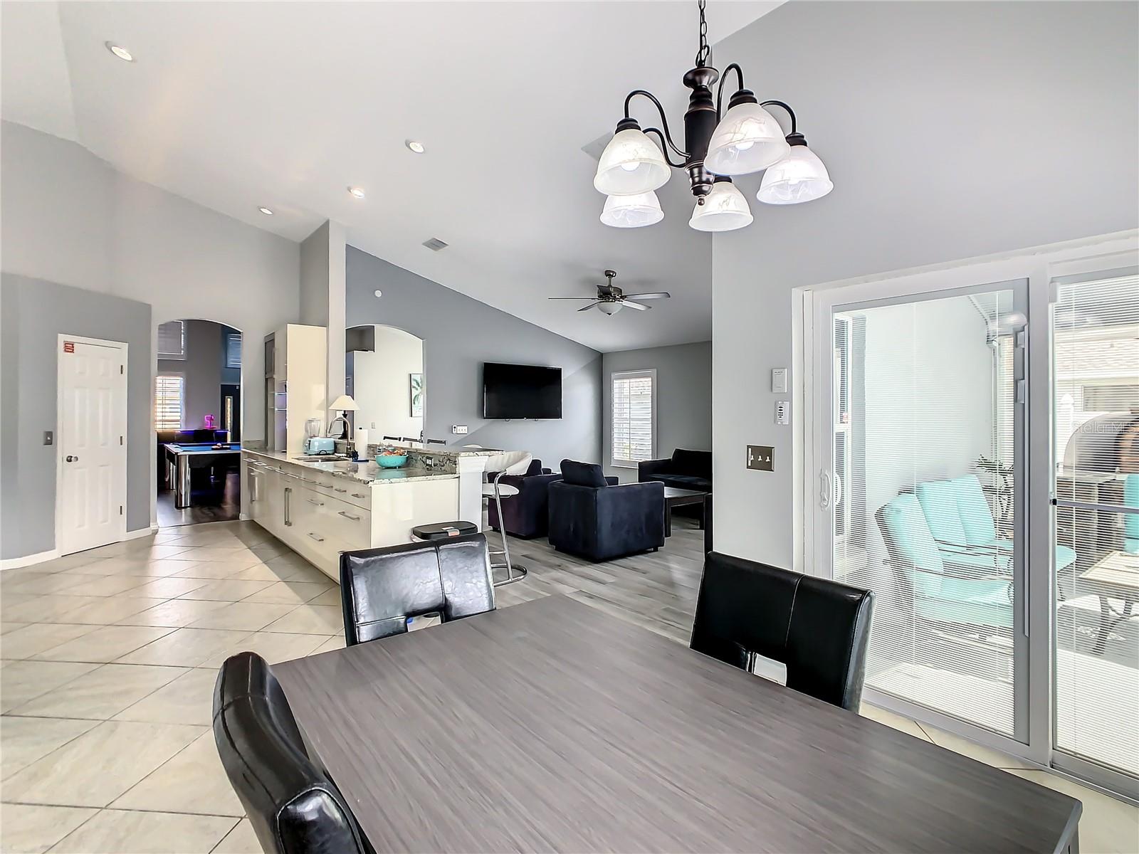 310 BALLYSHANNON DR, DAVENPORT, FL, 33897