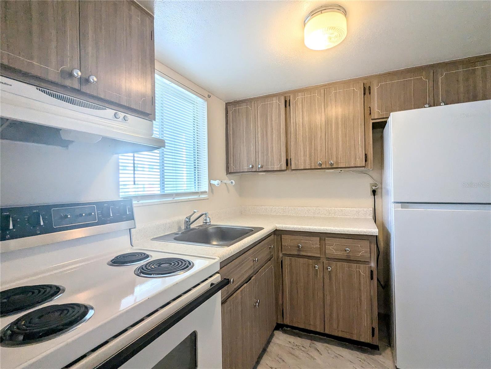 1504 PLEASANT RD #G1, BRADENTON, FL, 34207