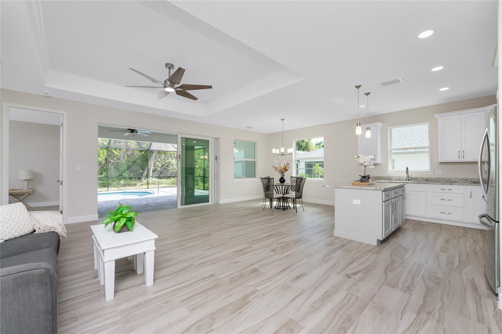 204 COUGAR WAY, ROTONDA WEST, FL, 33947