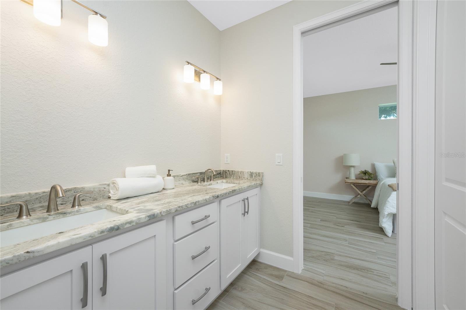 204 COUGAR WAY, ROTONDA WEST, FL, 33947