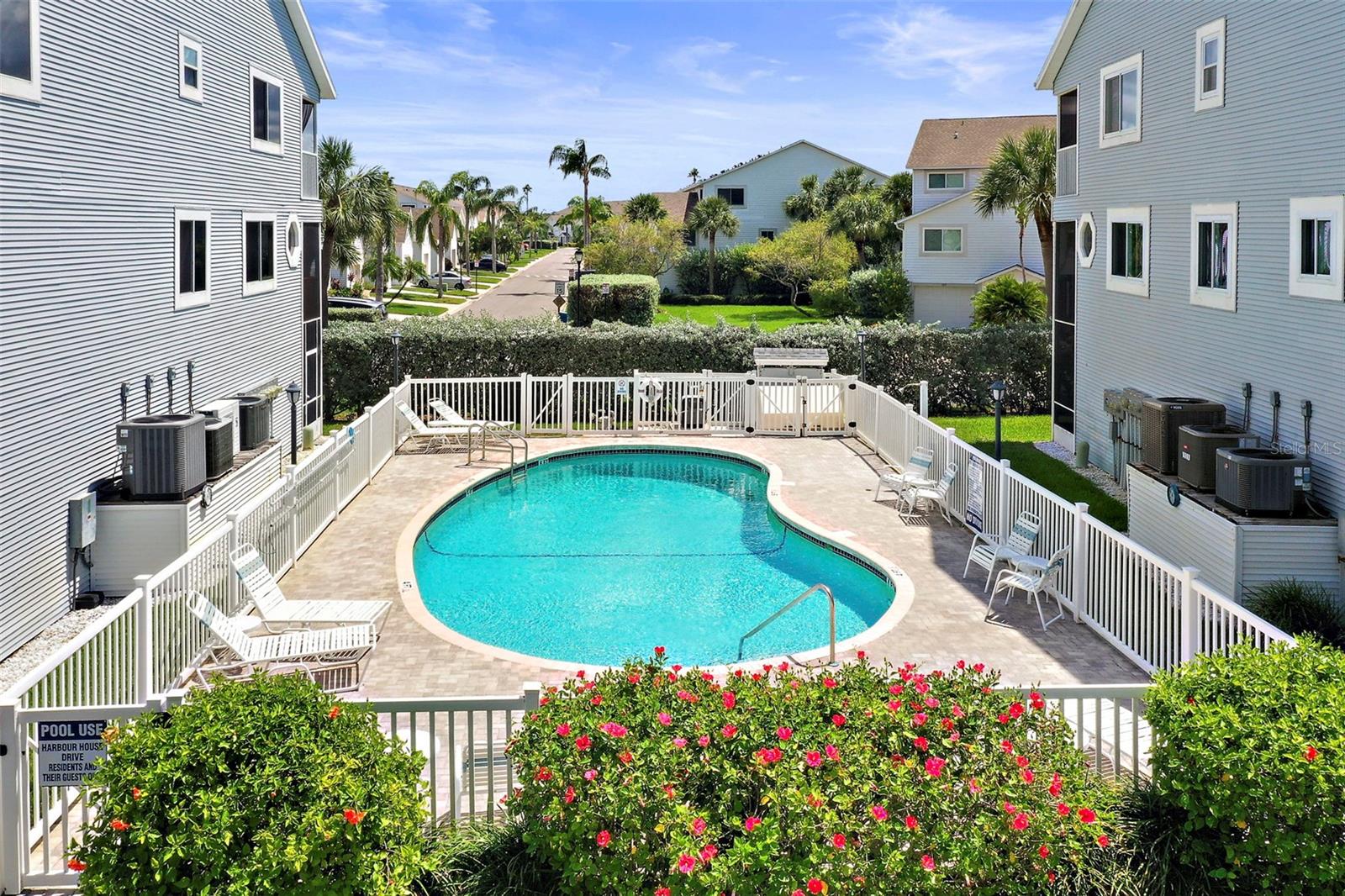 909 HARBOUR HOUSE DR, INDIAN ROCKS BEACH, FL, 33785